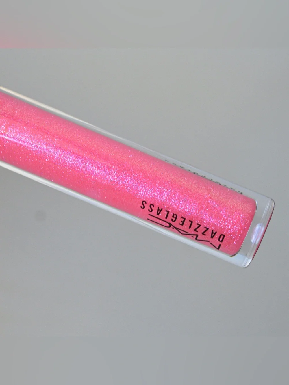 MAC Cosmetics Dazzleglass Lipgloss *STEPPIN' OUT* Limited Edition Hot Pink BNIB